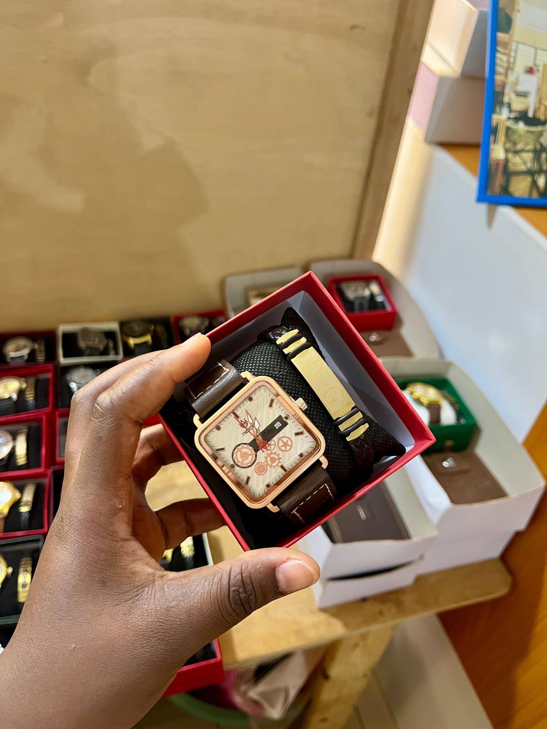 Miniature 13